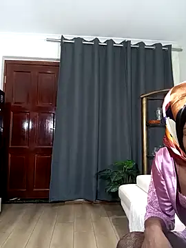 Snapshot of Afrigantia chatting on October 14, 2025, 4:52 pm Afrigantia online show from October 14, 2025, 4:52 pm