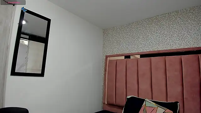 Hanna Lee   online show from March 9, 2026, 7:40 pm