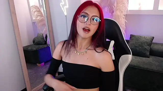 ximenaa as online show from September 23, 2025, 2:47 am