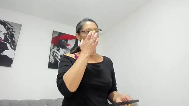 Marcia muller  online show from September 10, 2025, 7:58 pm