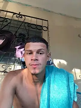 CHARLY-- online show from September 24, 2025, 11:08 pm