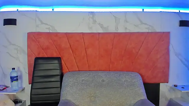 HellAndDante  online show from February 5, 2026, 12:48 am