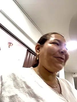 Snapshot of Sussan__ chatting on January 9, 2026, 12:19 pm Sussan online show from January 9, 2026, 12:19 pm