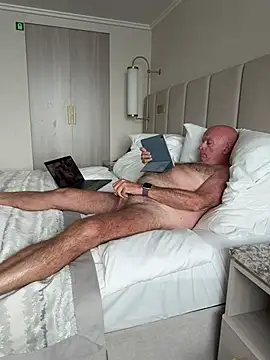Snapshot of jimmy94595 chatting on June 13, 2026, 6:11 am jimmy94595 online show from June 13, 2026, 6:11 am