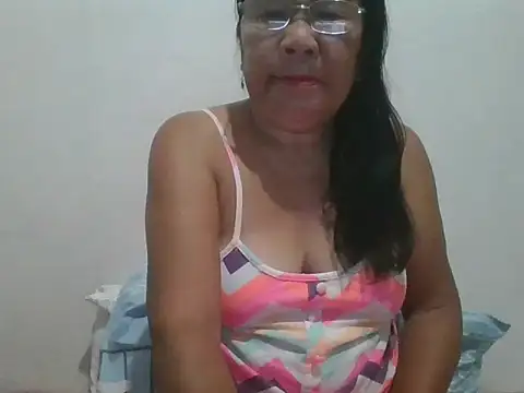 AMANDA99X online show from October 1, 2025, 9:32 pm