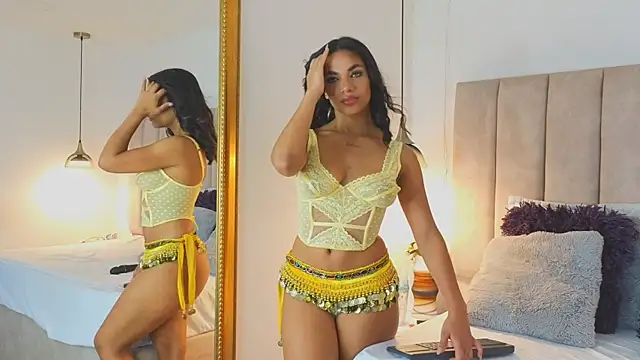 Snapshot of arianaa_miller_ chatting on September 22, 2025, 7:49 pm arianaa miller  online show from September 22, 2025, 7:49 pm