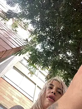 Snapshot of YouCandiSumisa chatting on October 3, 2025, 6:16 pm YouCandiSumisa online show from October 3, 2025, 6:16 pm