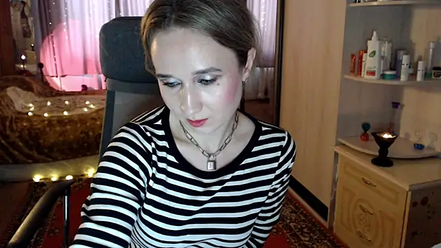 ClassyInna online show from February 9, 2026, 10:19 am