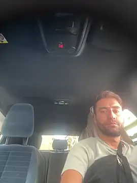 Torissimo92 online show from September 25, 2025, 8:40 am