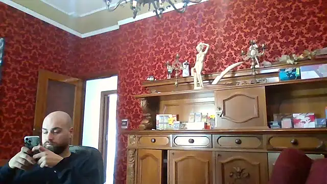 Torissimo92 online show from February 2, 2026, 10:36 am