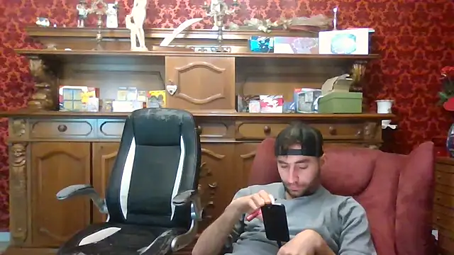 Torissimo92 online show from February 5, 2026, 1:05 pm