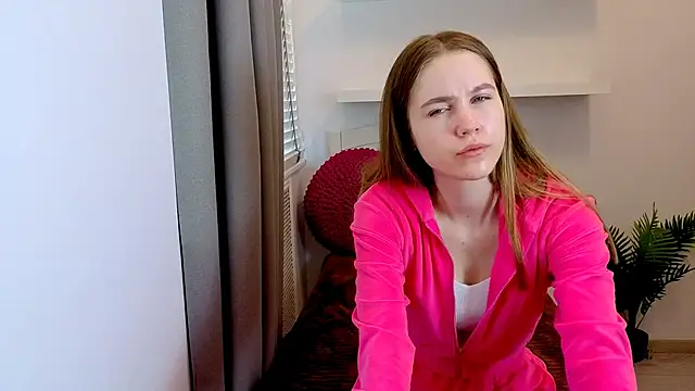 Spicy Lexi online show from May 5, 2026, 6:43 am