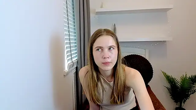 Spicy Lexi online show from May 13, 2026, 12:57 pm