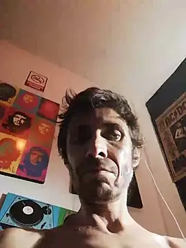 Snapshot of githot chatting on October 6, 2025, 7:50 am githot online show from October 6, 2025, 7:50 am