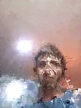 Snapshot of githot chatting on October 10, 2025, 8:24 am githot online show from October 10, 2025, 8:24 am