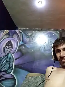 Snapshot of githot chatting on October 12, 2025, 10:58 am githot online show from October 12, 2025, 10:58 am