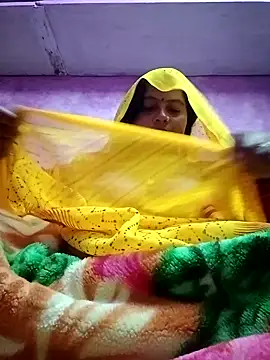 Hot komal1 online show from December 19, 2025, 9:44 pm