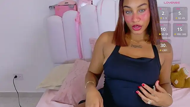 Snapshot of Sofia_Stanley chatting on March 25, 2026, 3:56 am Sofia Stanley online show from March 25, 2026, 3:56 am