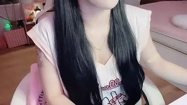 Snapshot of keelinnn19 chatting on March 17, 2026, 9:18 pm keelinnn19 online show from March 17, 2026, 9:18 pm