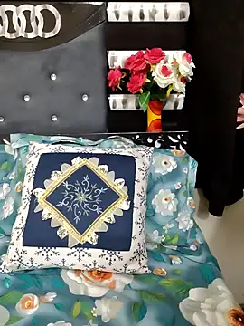 Suhana Darling online show from April 2, 2026, 9:45 pm