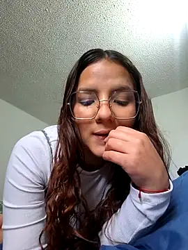 angeles azul online show from July 16, 2026, 2:12 pm