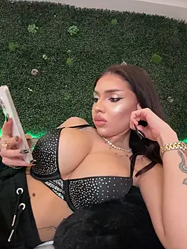 sexyanais online show from November 18, 2025, 11:15 pm