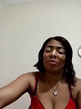 SEXYMOANSXX online show from April 16, 2026, 5:52 am