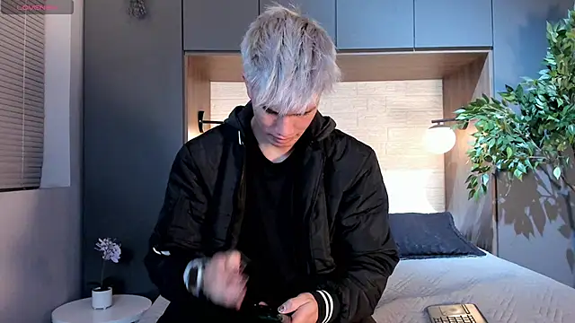 nicktorn online show from December 18, 2025, 12:00 pm