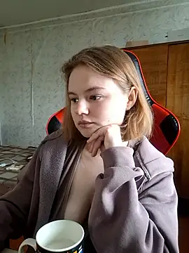 SlipperSherry online show from January 19, 2026, 8:18 am