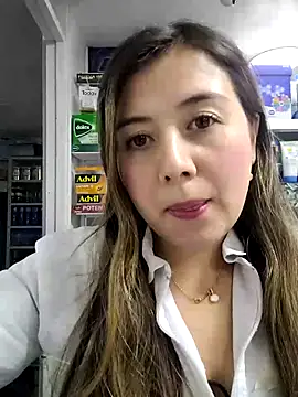 Snapshot of Sophie_del_Castillo chatting on November 13, 2025, 12:53 am Sophie del Castillo online show from November 13, 2025, 12:53 am