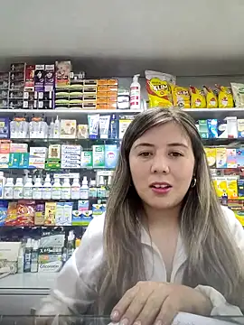 Snapshot of Sophie_del_Castillo chatting on December 18, 2025, 1:11 am Sophie del Castillo online show from December 18, 2025, 1:11 am