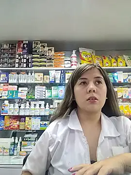 Snapshot of Sophie_del_Castillo chatting on January 15, 2026, 1:10 am Sophie del Castillo online show from January 15, 2026, 1:10 am