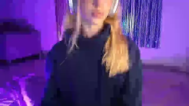 Alina Lee t online show from October 22, 2025, 2:23 am