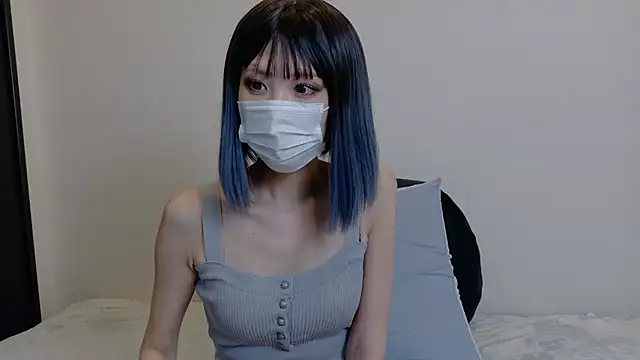 sarina at online show from June 14, 2026, 9:22 am