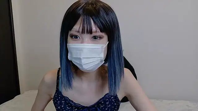sarina at online show from August 3, 2026, 4:22 am