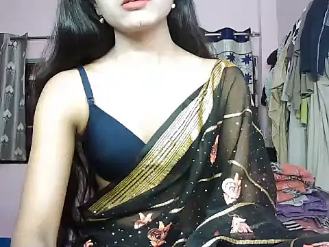 Snapshot of ROSE_GOLDE chatting on September 28, 2025, 4:29 am ROSE GOLDE online show from September 28, 2025, 4:29 am