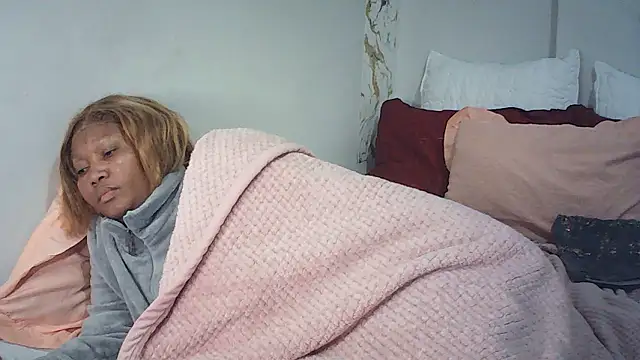 CouplesX96xx online show from June 22, 2026, 1:51 am