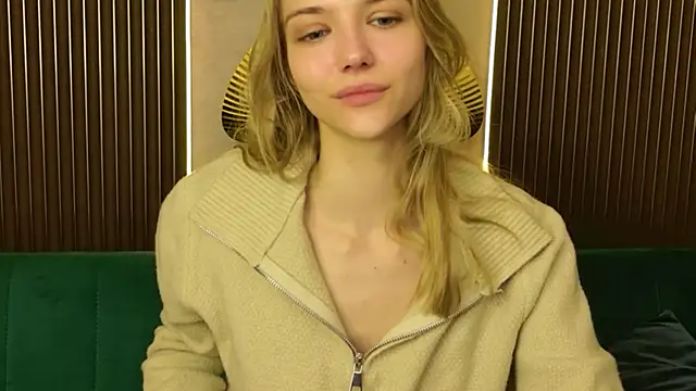 Snapshot of 4example_Chloe chatting on March 21, 2026, 10:42 am 4example Chloe online show from March 21, 2026, 10:42 am