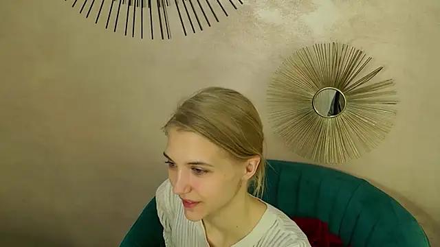 Snapshot of 4example_Chloe chatting on March 27, 2026, 5:35 am 4example Chloe online show from March 27, 2026, 5:35 am