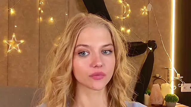 Snapshot of 4example_Chloe chatting on April 23, 2026, 12:40 pm 4example Chloe online show from April 23, 2026, 12:40 pm