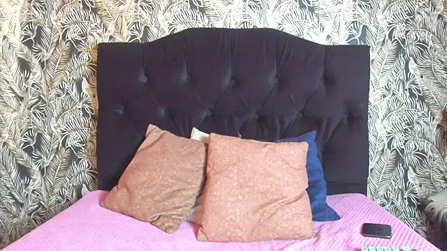 DanielaMonroe online show from November 30, 2025, 3:05 pm