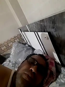 Snapshot of Hot-boy077 chatting on October 9, 2025, 5:22 pm Hot-boy077 online show from October 9, 2025, 5:22 pm