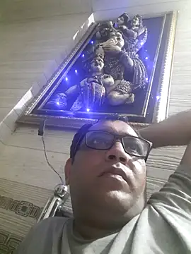 Hot-boy077 online show from November 2, 2025, 1:24 pm