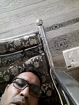 Hot-boy077 online show from January 7, 2026, 6:43 pm