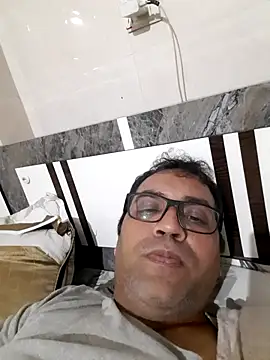 Hot-boy077 online show from February 23, 2026, 6:27 pm