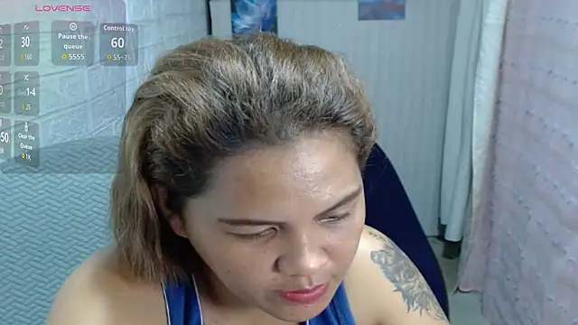 Snapshot of prettyxen14 chatting on October 23, 2025, 5:44 pm prettyxen14 online show from October 23, 2025, 5:44 pm
