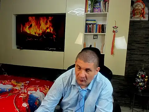 SpartacusDaddy48 online show from January 12, 2026, 1:16 pm