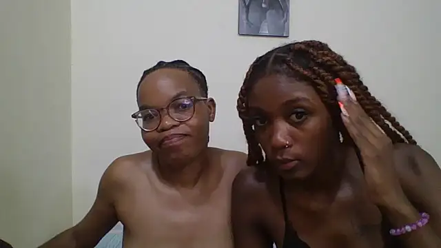 Snapshot of Miss-Hennessy chatting on December 18, 2025, 6:47 pm Miss-Hennessy online show from December 18, 2025, 6:47 pm