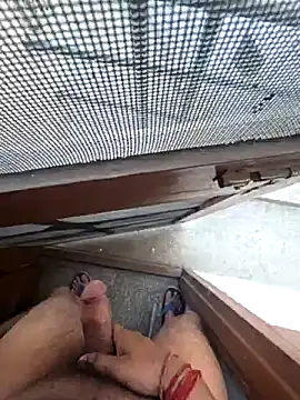 desir3dlund online show from March 2, 2026, 4:25 am