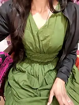 Snapshot of Cute_Manju01 chatting on January 15, 2026, 5:12 am Cute Manju01 online show from January 15, 2026, 5:12 am